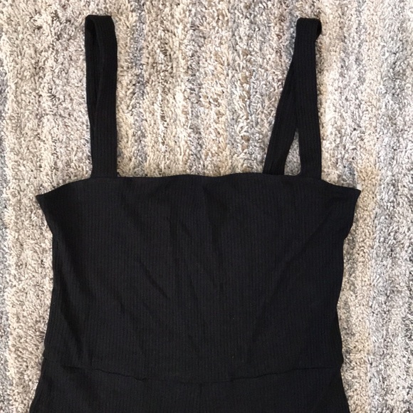 Reformation essie jumpsuit size large - Picture 3 of 7